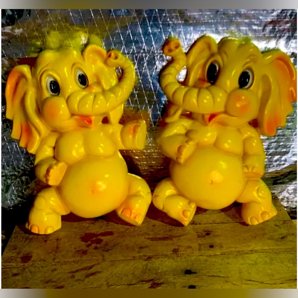 Two Vintage 1973 Homco Bright Yellow Whimsical Wall Hanging Elephants Model #285
